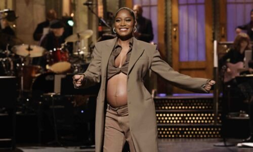 Keke Palmer Hamileliğini ‘Saturday Night Live’da Açıkladı